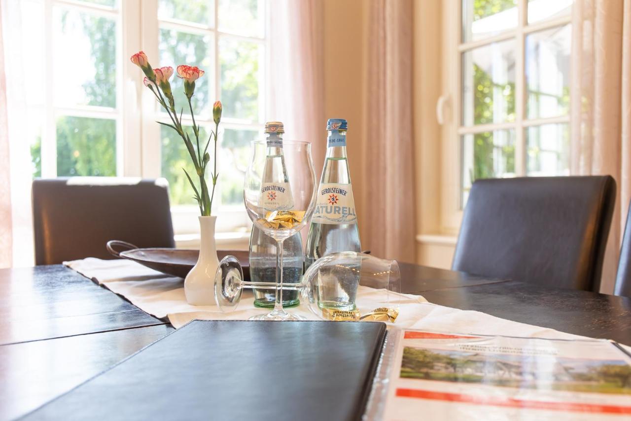 アーレンスホープ Kuenstlerhaus Rosenthal 02ヴィラ エクステリア 写真